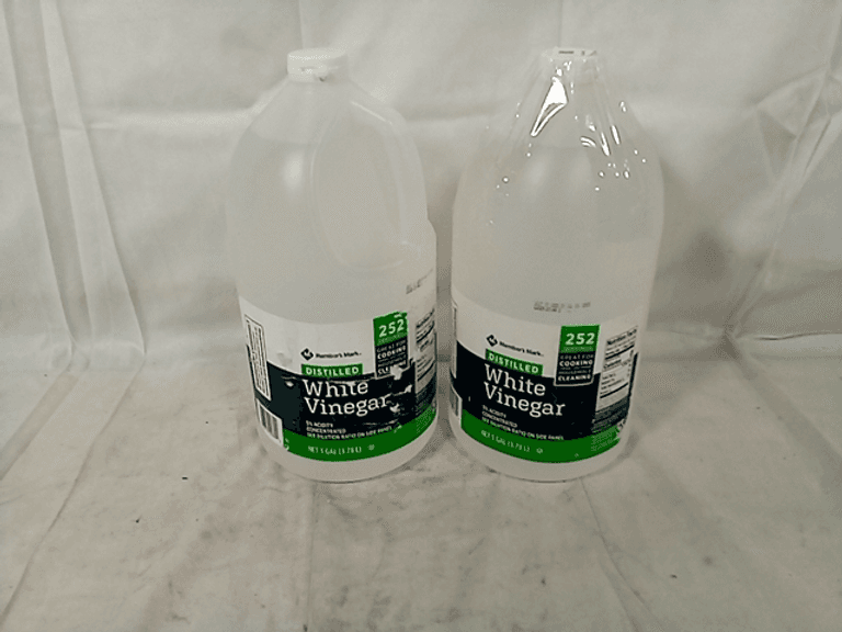 Lot of 2 Member's Mark Distilled White Vinegar 2 Jug/1 Gal Dutch Goat
