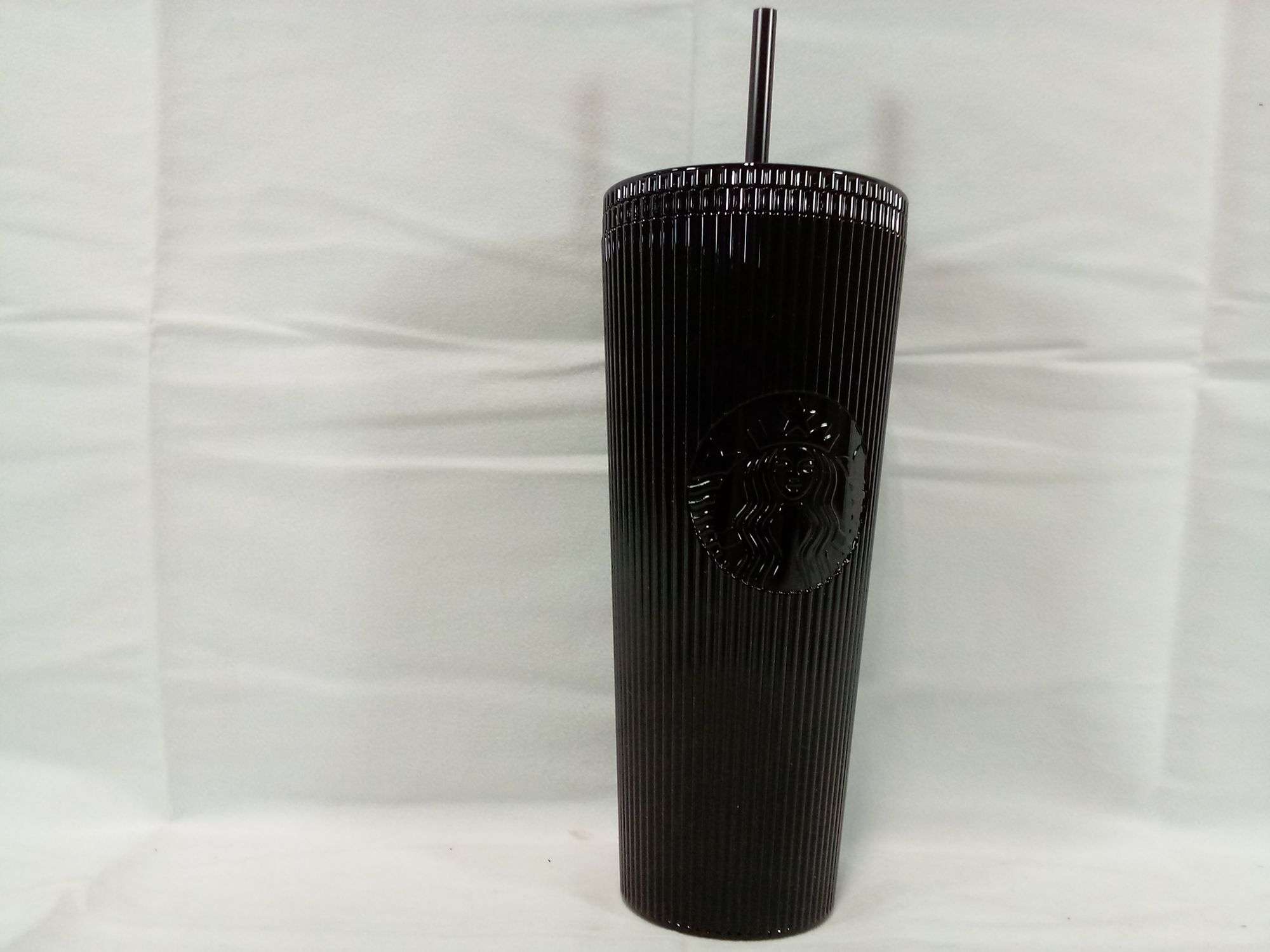 Starbucks Winter 2024 Pleated Black Tumbler with Lid & Straw, 24oz - Dutch  Goat