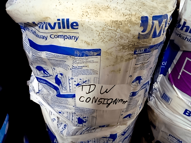 Pallet of 9 - JOHNS MANVILLE 90013166 Fiberglass Insulation R13 15 X32 ...