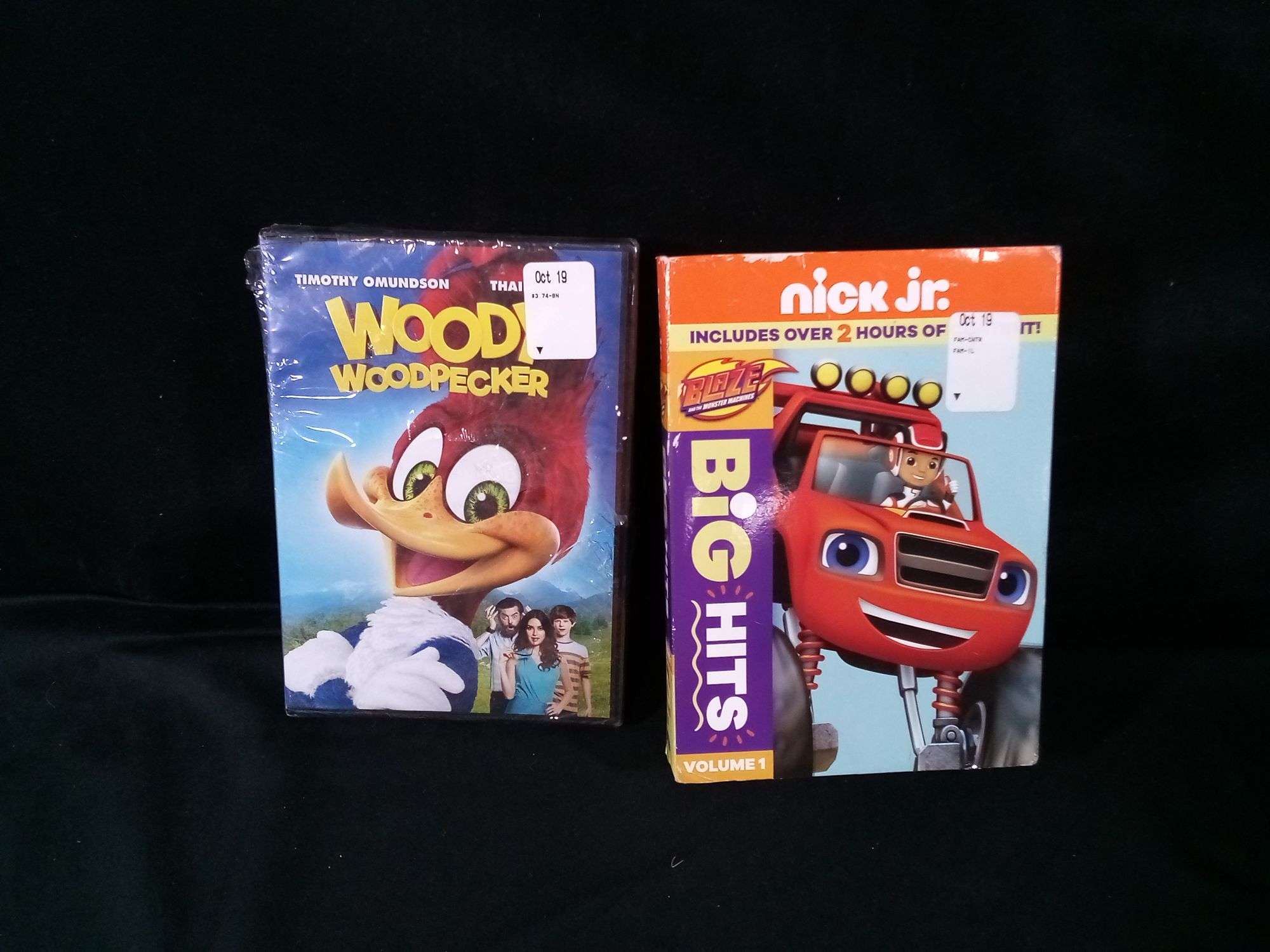 Assortment of 2 - Children's Movies (DVD) - Dutch Goat