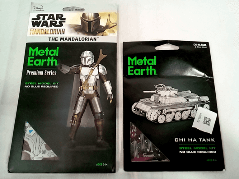 Assortment of 2 Metal Earth Steel Model Kits, Mandalorian and Chi Ha ...