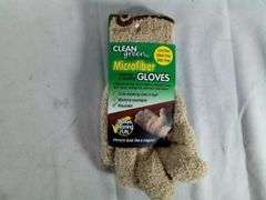 Lot of 2 - Clean Green High-Performance Microfiber Cleaning and Dusting Gloves