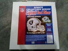 NFL Sports Collectors Series Oakland Raiders Lighted Yard Décor
