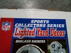 NFL Sports Collectors Series Oakland Raiders Lighted Yard Décor